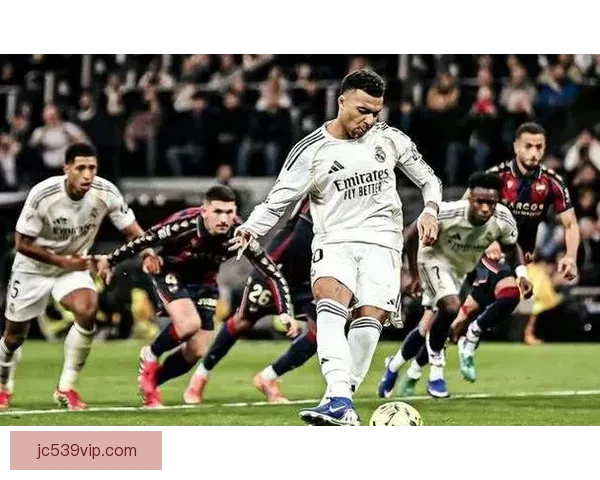 以嘘声为起点的胜利宣言 皇马六球狂胜防反王者在伯纳乌归来